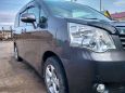    Toyota Noah 2010 , 830000 , 