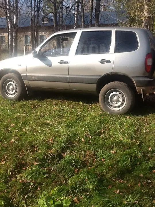 SUV   Chevrolet Niva 2007 , 255000 , 