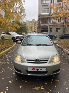 Хэтчбек Toyota Corolla 2005 года, 509000 рублей, Казань