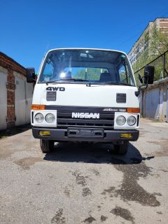 Бортовой грузовик Nissan Atlas 1991 года, 1050000 рублей, Хабаровск