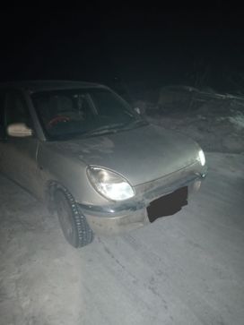 Хэтчбек Toyota Duet 2001 года, 190000 рублей, Канск