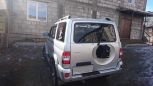 SUV     2014 , 640000 , 