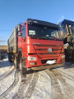 Бортовой грузовик Howo A5 2020 года, 6200000 рублей, Алзамай