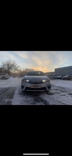 Седан Toyota Corolla 2013 года, 1700000 рублей, Каменск-Уральский