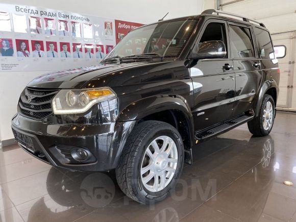 SUV     2015 , 622000 , 