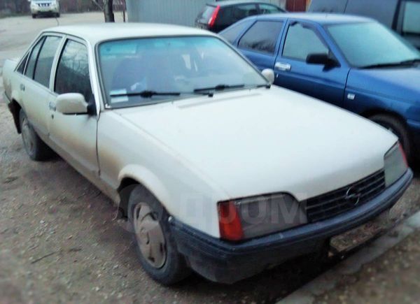  Opel Rekord 1985 , 60000 , 