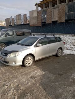 Универсал Toyota Corolla Fielder 2009 года, 850000 рублей, Новосибирск