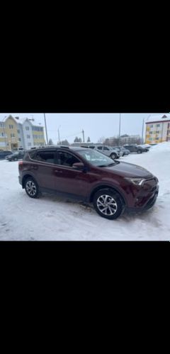 SUV или внедорожник Toyota RAV4 2019 года, 3500000 рублей, Муравленко