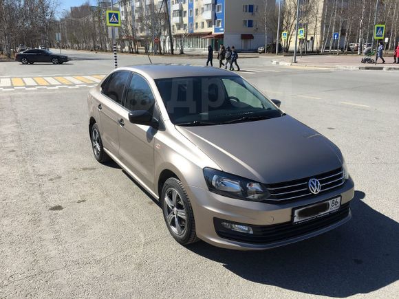  Volkswagen Polo 2016 , 700000 , 