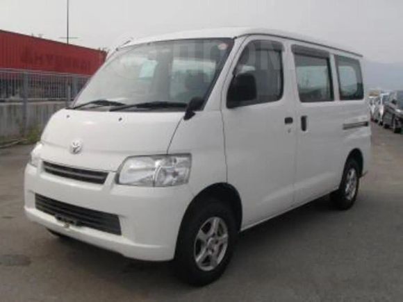    Toyota Lite Ace 2010 , 585000 , 