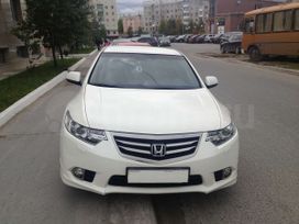  Honda Accord 2011 , 900000 , 