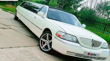  Lincoln Town Car 2004 , 580000 , 
