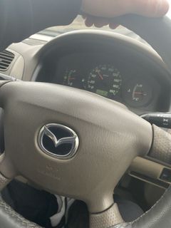 Седан Mazda Familia 2000 года, 275000 рублей, Лесной
