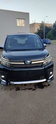    Toyota Voxy 2016 , 1850000 , 