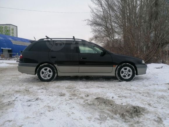  Toyota Caldina 1998 , 330000 , 