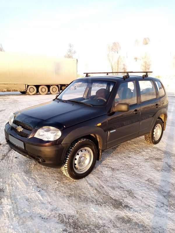 SUV   Chevrolet Niva 2010 , 270000 , -