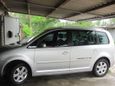    Volkswagen Touran 2005 , 520000 , 