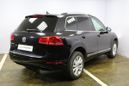 SUV   Volkswagen Touareg 2011 , 1038000 , 