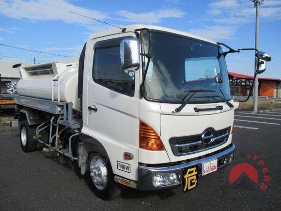  Hino Ranger 2004 , 880000 , 