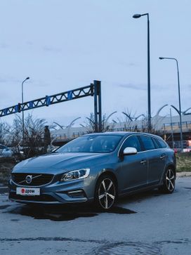  Volvo V60 2018 , 1950000 , -
