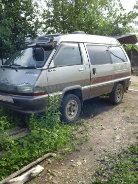    Toyota Town Ace 1997 , 120000 , 