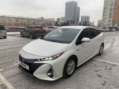 Лифтбек Toyota Prius Prime 2017 года, 2180000 рублей, Новосибирск