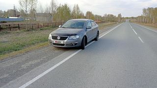 Седан Volkswagen Passat 2005 года, 550000 рублей, Новосибирск