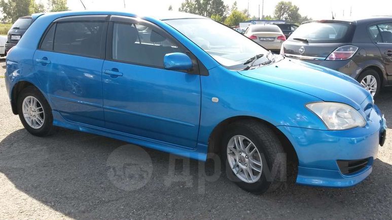  Toyota Corolla Runx 2004 , 320000 , 