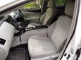    Toyota Prius Alpha 2012 , 890000 , 