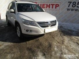 SUV   Volkswagen Tiguan 2009 , 920000 , 