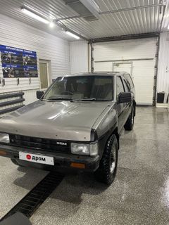 Внедорожник 3 двери Nissan Terrano 1987 года, 485000 рублей, Черногорск