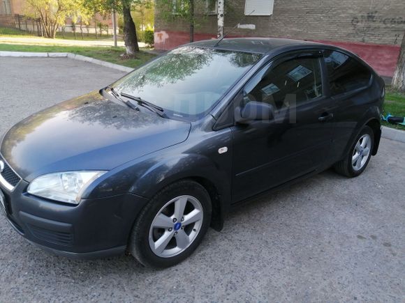  3  Ford Focus 2005 , 270000 , 