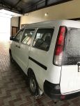    Toyota Town Ace 2000 , 240000 , 