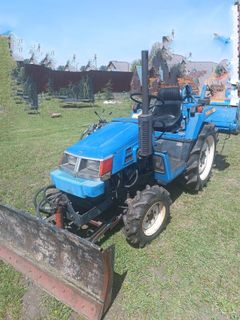 Мини-трактор Iseki TU 1998 года, 500000 рублей, Обь