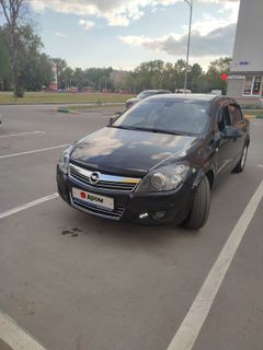 Седан Opel Astra 2012 года, 675000 рублей, Нижний Новгород