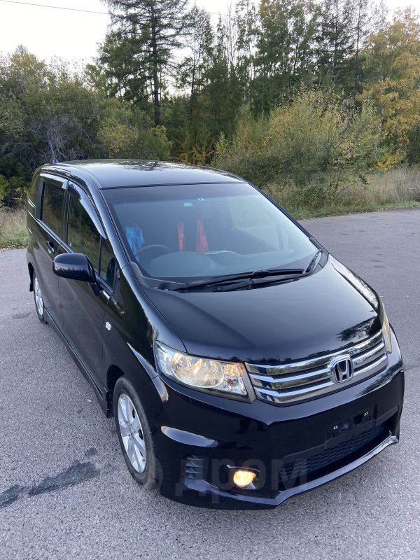    Honda Freed Spike 2011 , 915000 , 