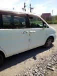    Nissan Serena 2001 , 320000 , 