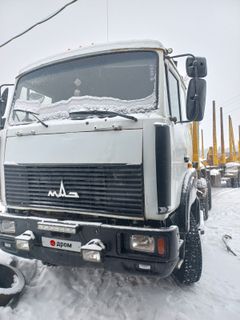 Седельный тягач МАЗ 6425X9-433-000 2013 года, 2600000 рублей, Богучаны