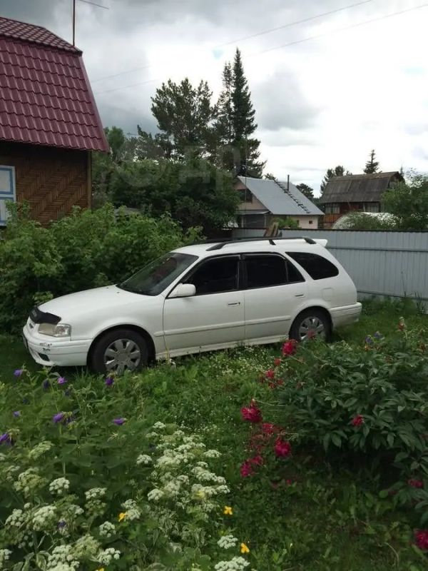  Toyota Sprinter Carib 1999 , 197000 , 