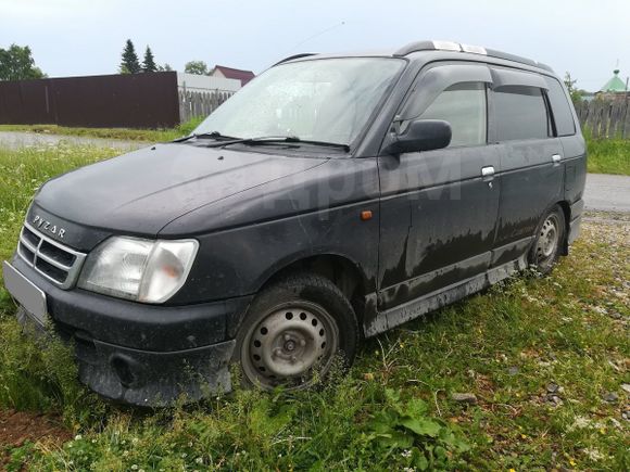  Daihatsu Pyzar 1998 , 180000 ,  