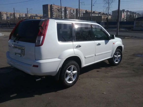 SUV   Nissan X-Trail 2001 , 450000 , 