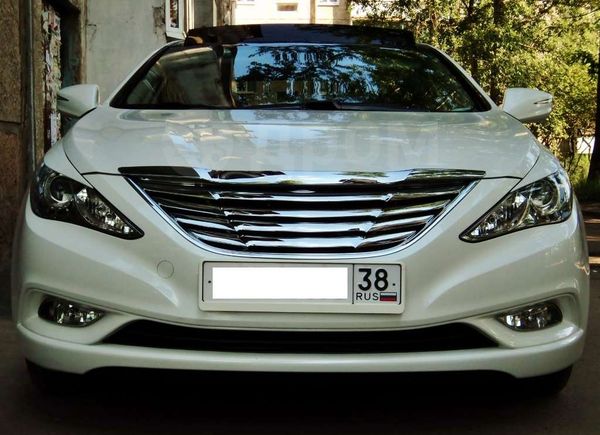  Hyundai Sonata 2011 , 900000 , 