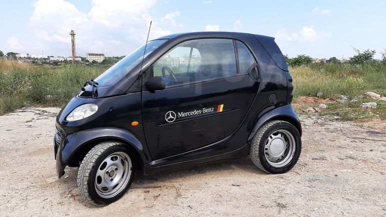  3  Smart Fortwo 2000 , 270000 , 