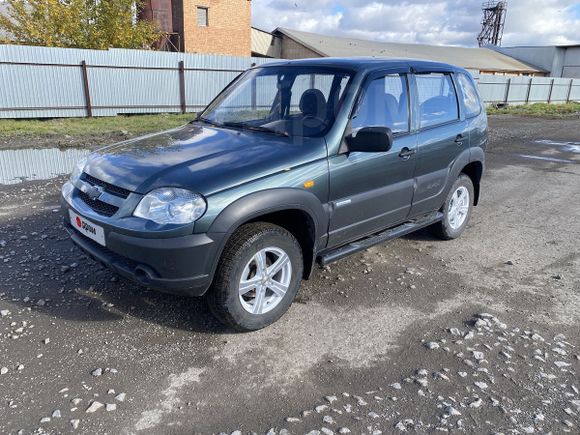 SUV   Chevrolet Niva 2010 , 450000 , 