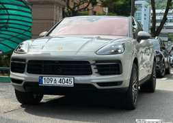 SUV или внедорожник Porsche Cayenne Coupe 2023 года, 15000000 рублей, Владивосток