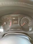  Volkswagen Polo 2015 , 500000 , 