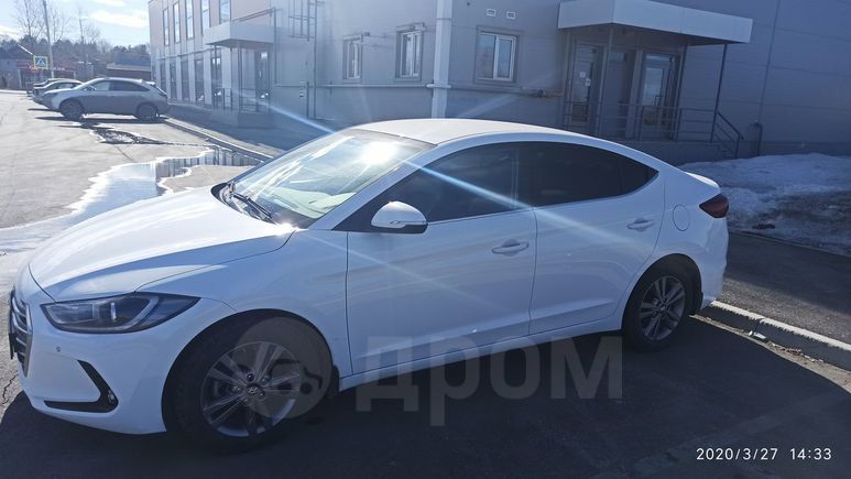  Hyundai Elantra 2016 , 910000 , 