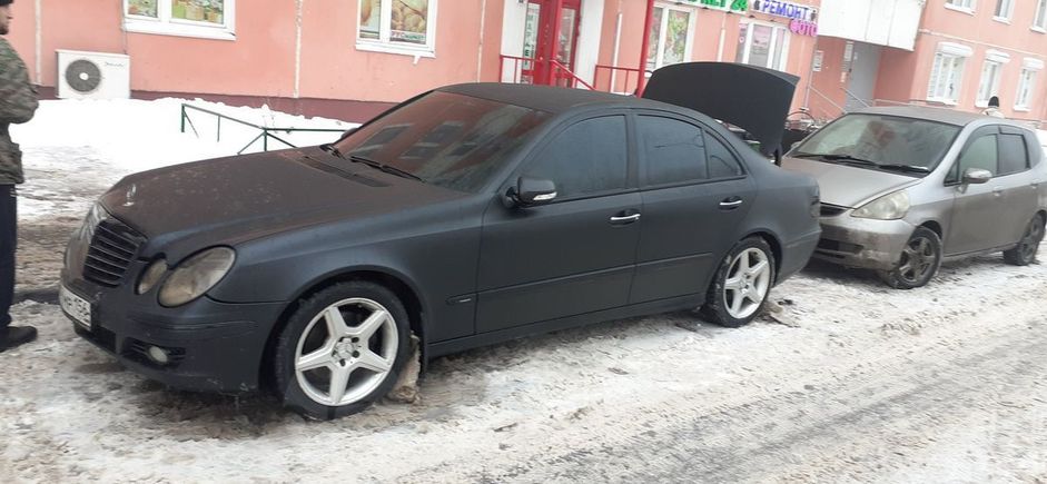  Mercedes-Benz E-Class 2007 , 485000 , 