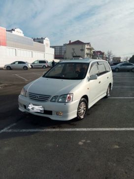    Toyota Gaia 2001 , 420000 , 