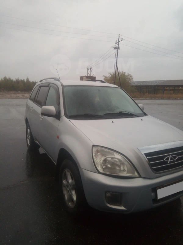 SUV   Chery Tiggo T11 2010 , 200000 , 